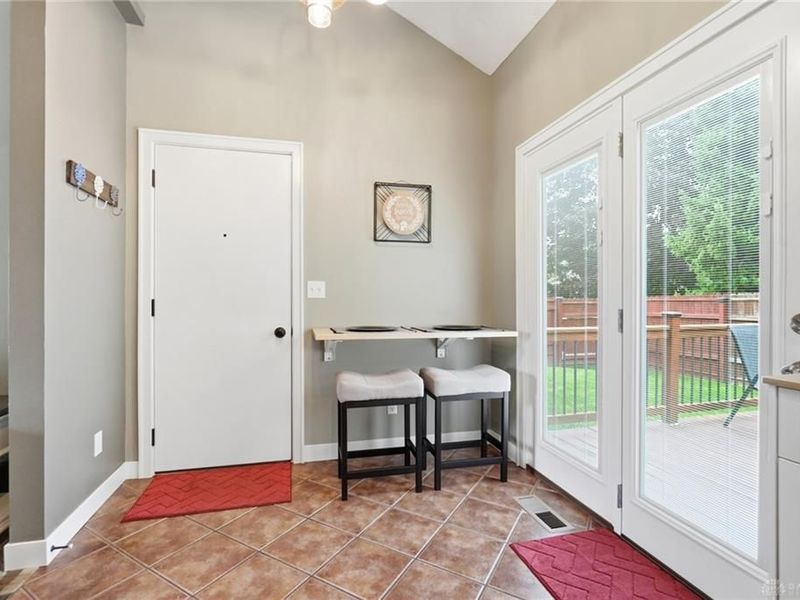 2112 Simon Court, Springfield, OH 45503 Photo 17
