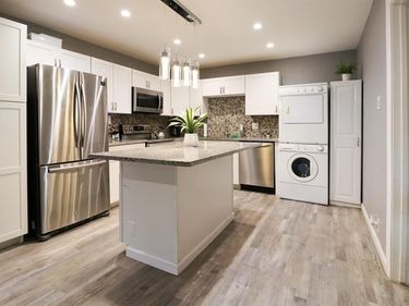 5306 Fleetwood Oaks Avenue, Unit 126, Dallas, TX 75235