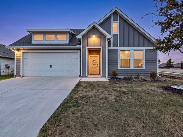 11129 Pond View Court, Providence Village, TX 76227
