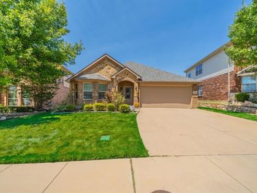 5735 Mountain Hollow Drive , Dallas, TX 75249