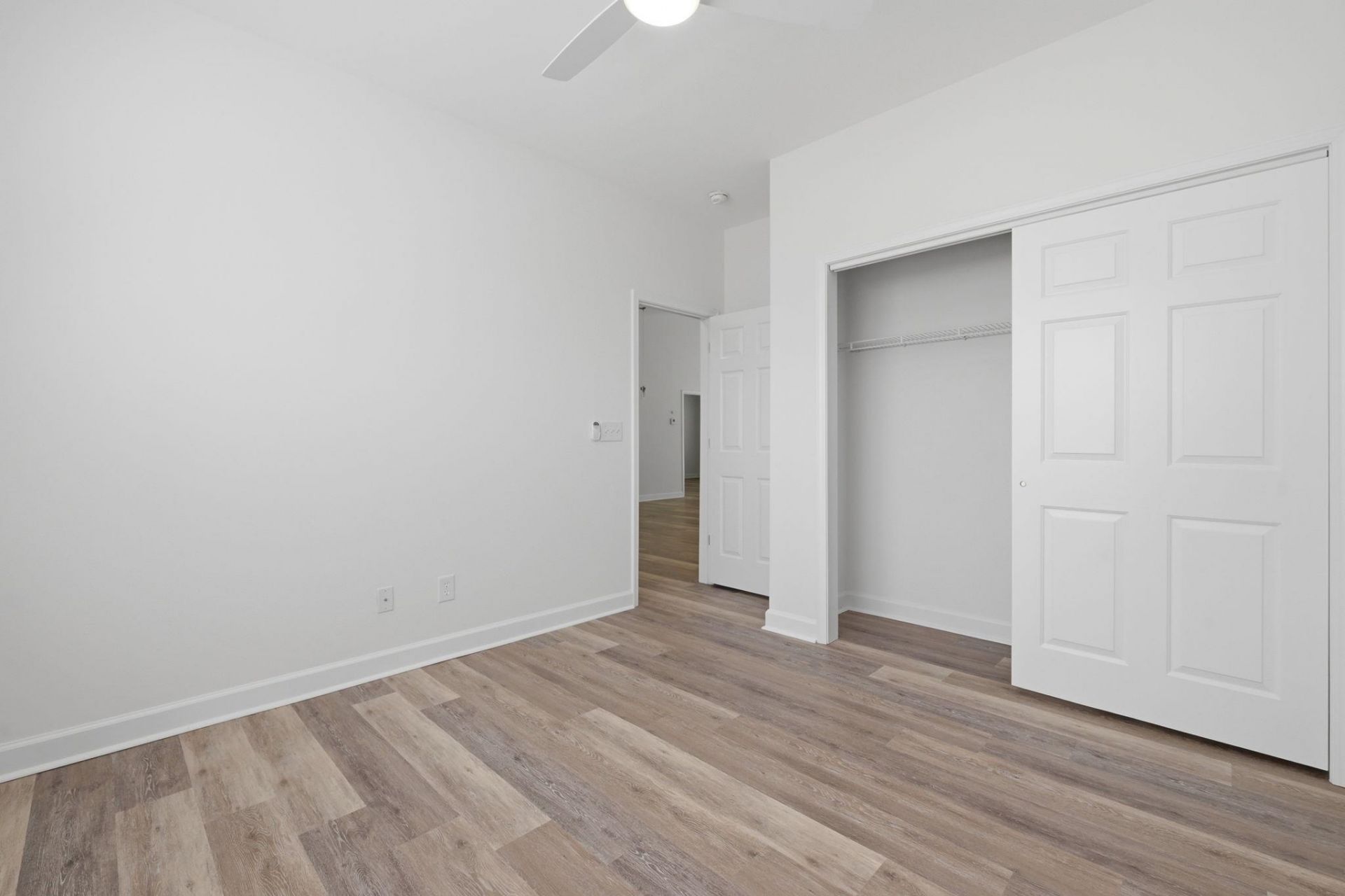 338 Vermillion Dr. Photo 36