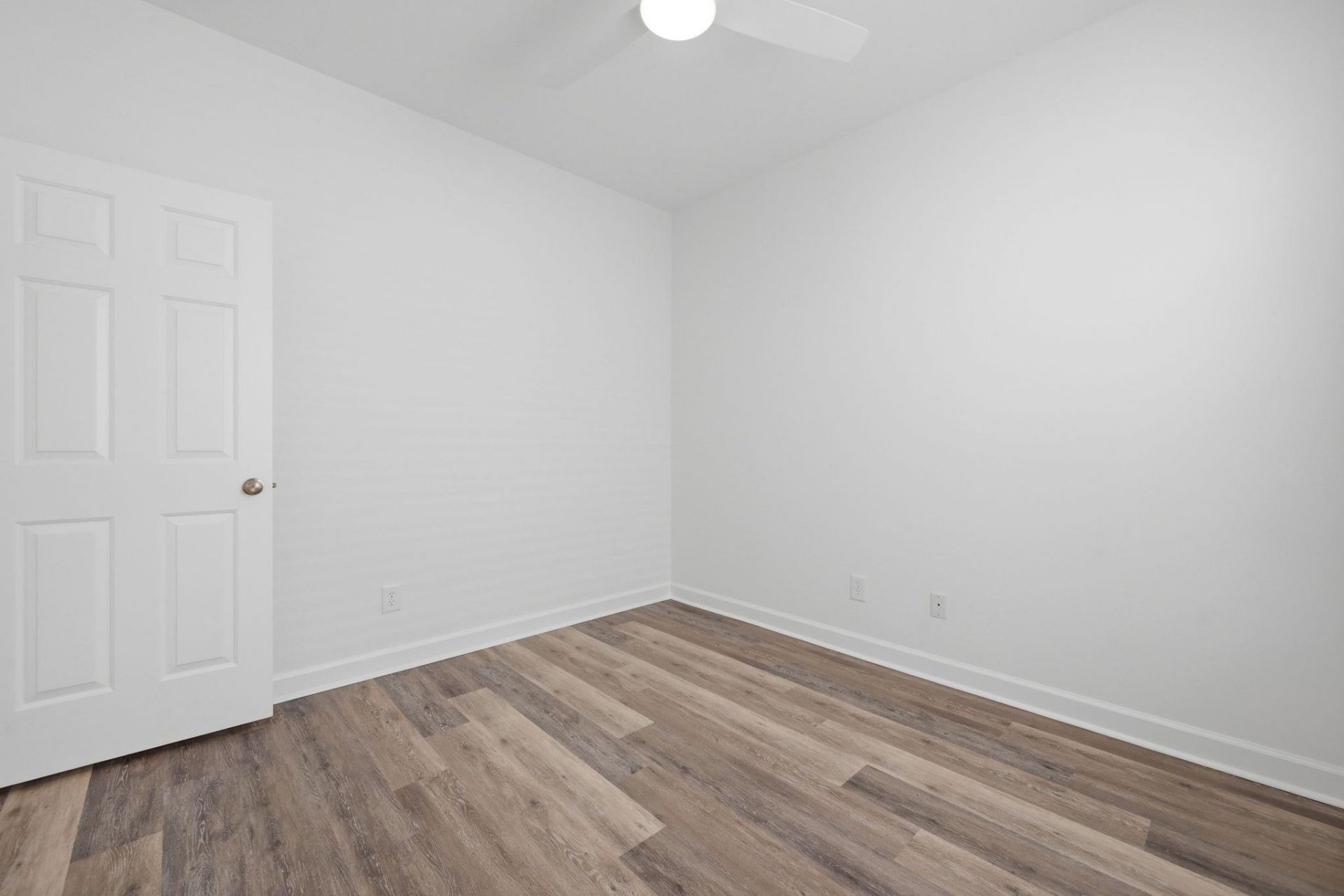 338 Vermillion Dr. Photo 37