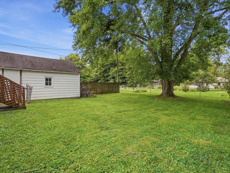 1027 N Burnett Road , Springfield, OH 45503 Photo 25