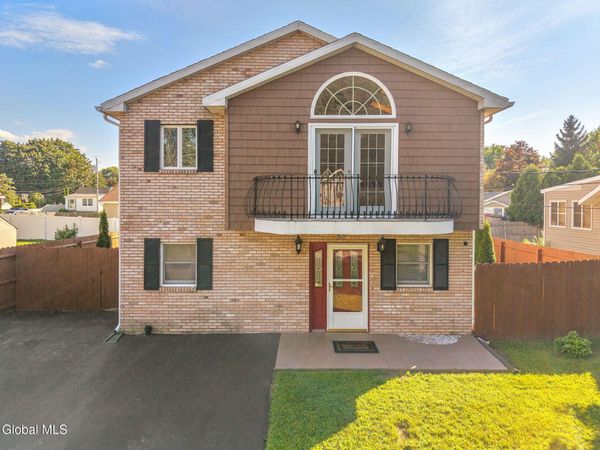 30 Ivaloo Avenue, Albany, NY 12203