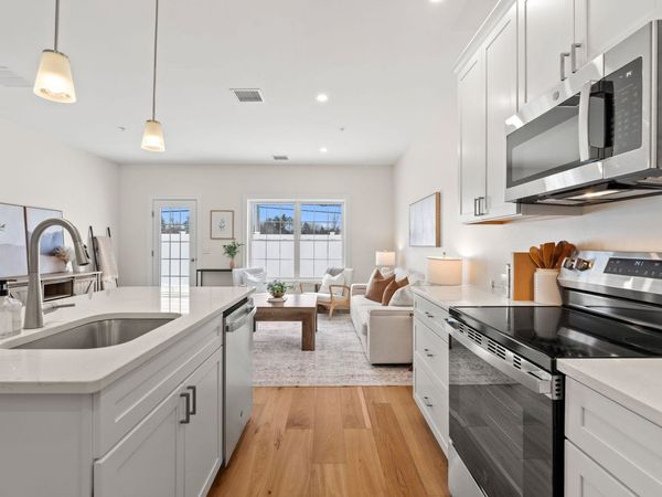 11 Suffolk Drive, Unit 7, Concord, NH 03303