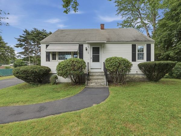 51 Lee Ave., Fitchburg, MA 01420