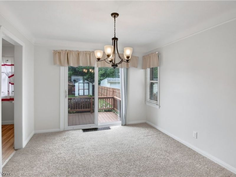 8120 Pelham Drive, Parma, OH 44129 Photo 10