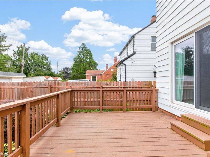 8120 Pelham Drive, Parma, OH 44129 Photo 37