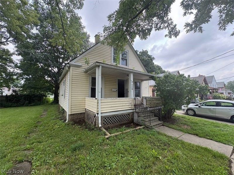 120 Taft Avenue, Elyria, OH 44035 Photo 1