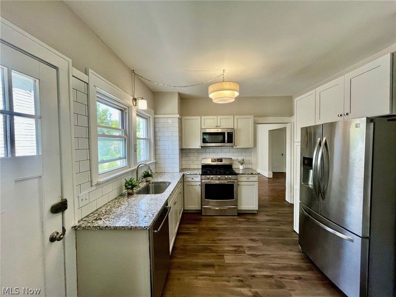1720 Beaconwood, South Euclid, OH 44121 Photo 3