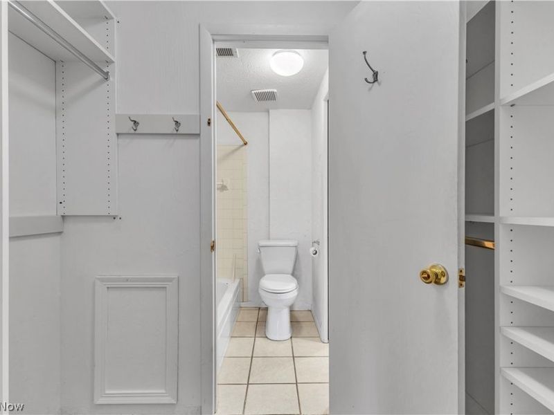 1633 Cedarwood Drive, Unit 320, Westlake, OH 44145 Photo 17
