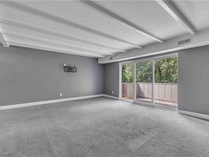 1633 Cedarwood Drive, Unit 320, Westlake, OH 44145 Photo 4