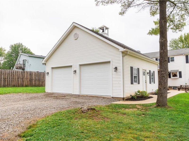 357 State Road, Warren, OH 44483 Photo 11
