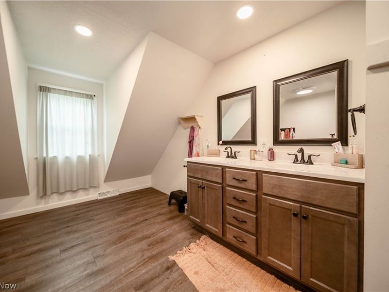 357 State Road, Warren, OH 44483 Photo 27