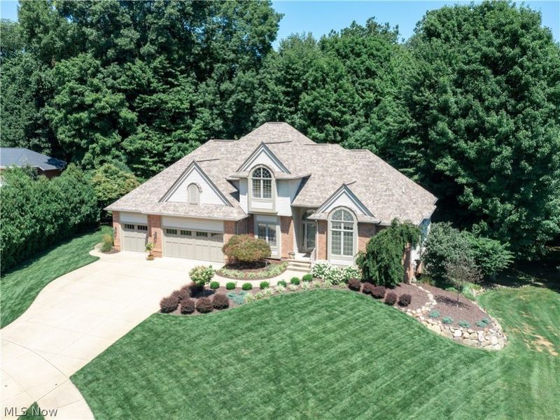 2039 Bent Creek Trail, Cuyahoga Falls, OH 44223 Photo 3