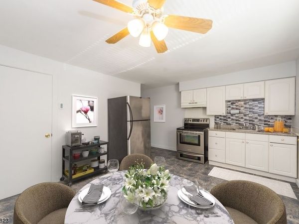 62 King Cole Rd, Unit b, Hamburg, NJ 07419