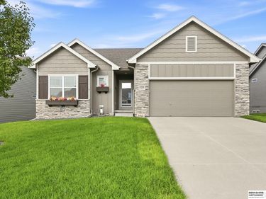 10908 S 187th Street, Omaha, NE 68136