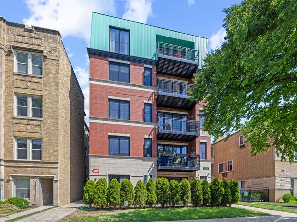 1024 Washington Boulevard , Unit 301, Oak Park, IL 60302