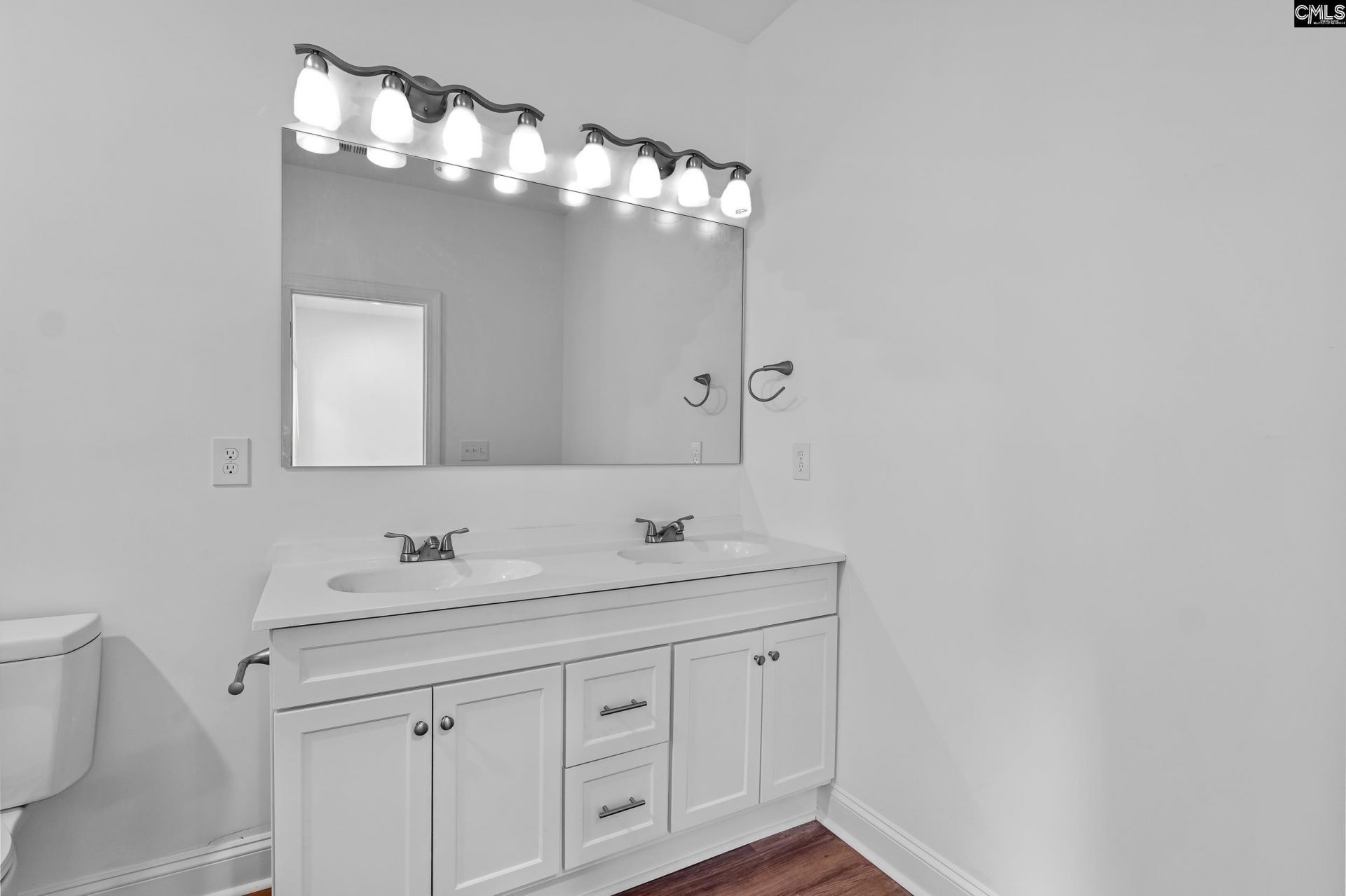 6803 Wakefield Road  Photo 13