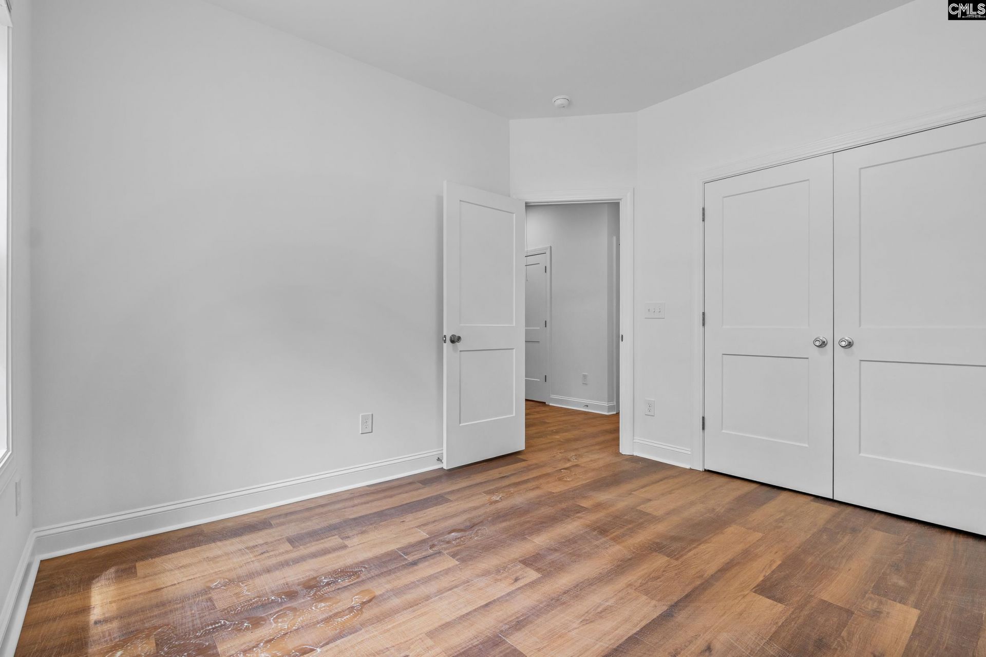 6803 Wakefield Road  Photo 17