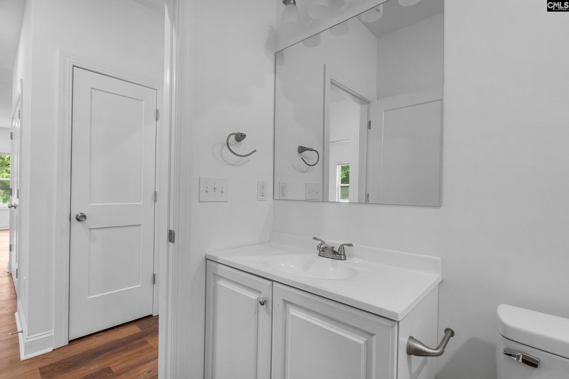 6803 Wakefield Road  Photo 23