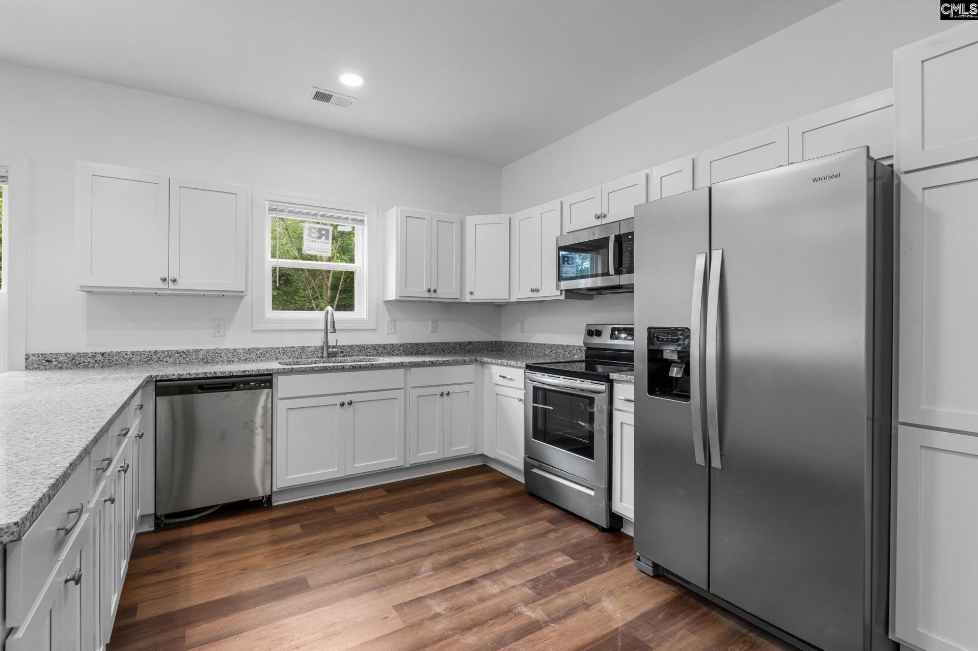 6803 Wakefield Road  Photo 7