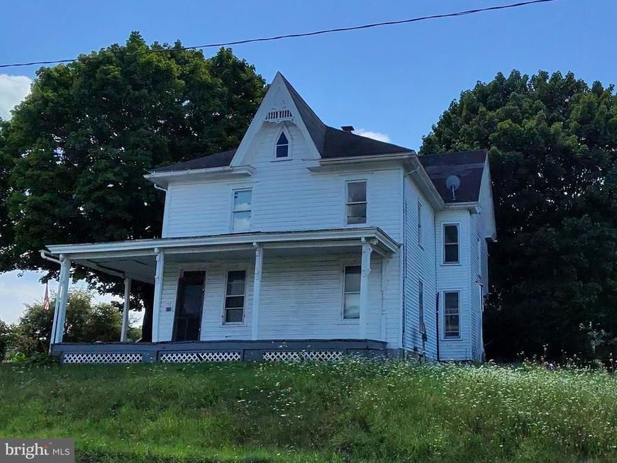 255 W Market Street, Pillow, PA 17080 Main Photo