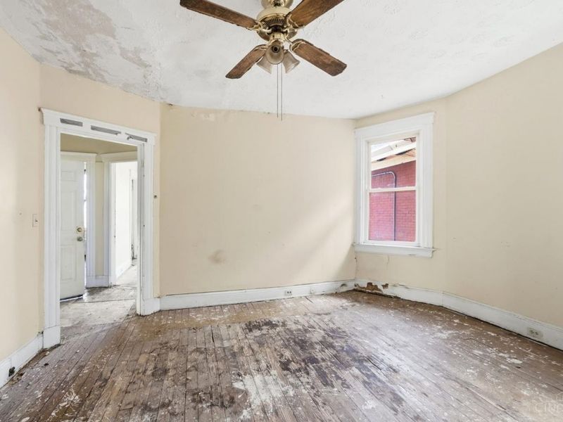 3487 Harvey Avenue, Cincinnati, OH 45229 Photo 31