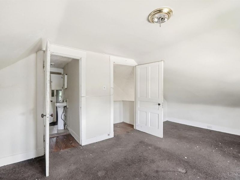 3487 Harvey Avenue, Cincinnati, OH 45229 Photo 47