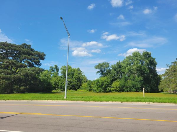 2407 W Court Street, Janesville, WI 53548