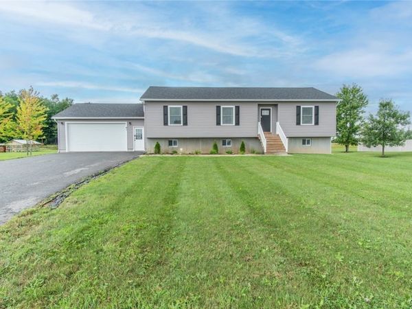 41 Grant , Dexter, NY 13634