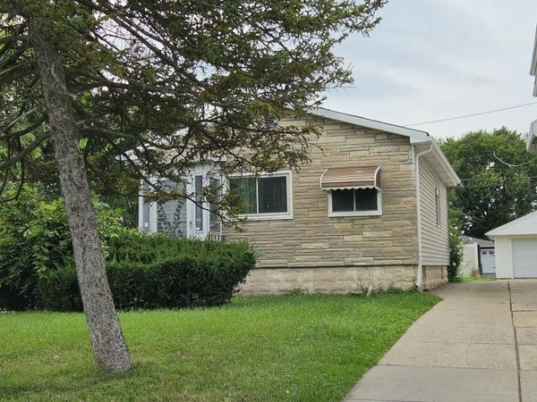 520 University Avenue, Buffalo, NY 14223