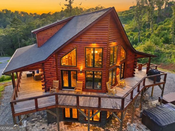 643 Woodstone Trail, Ellijay, GA 30540