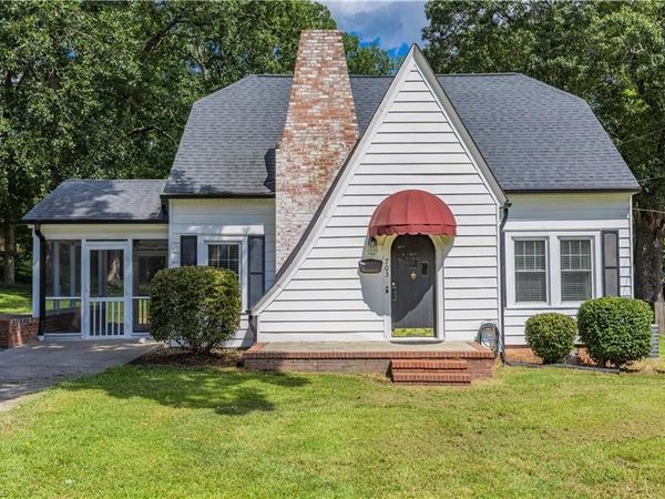 703 S Park Street , Asheboro, NC 27203