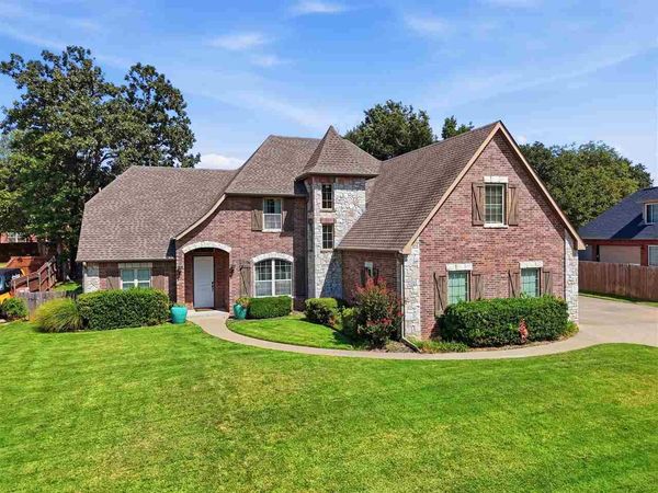 3701 S Scissortail Drive, Stillwater, OK 74074