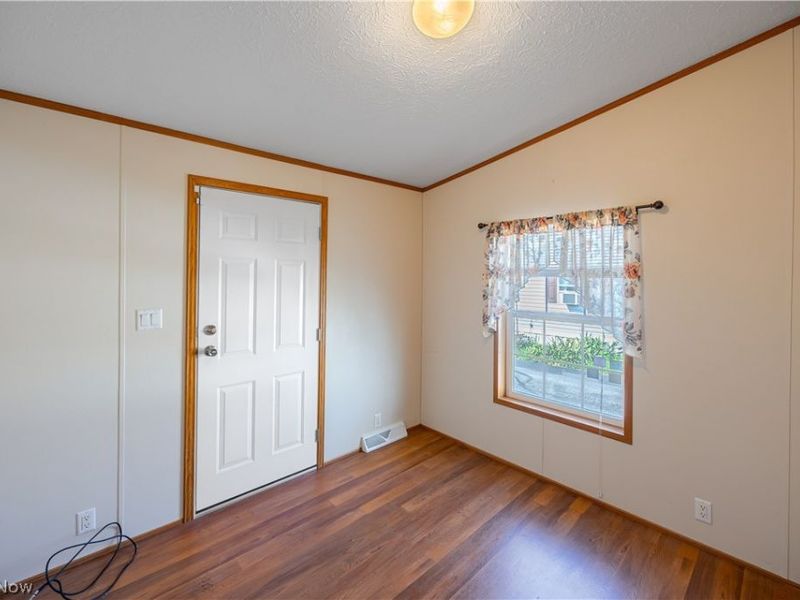2700 Brookpark Road , Unit 101, Cleveland, OH 44134 Photo 11