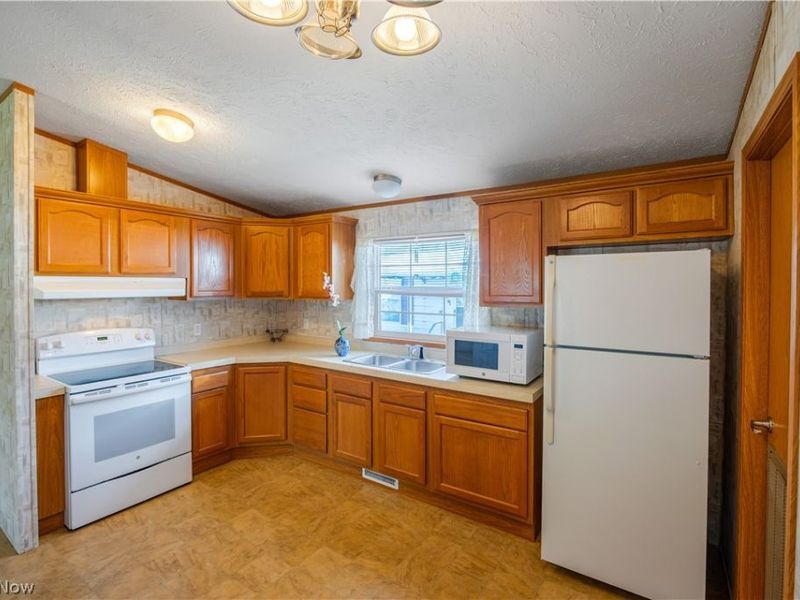 2700 Brookpark Road , Unit 101, Cleveland, OH 44134 Photo 7