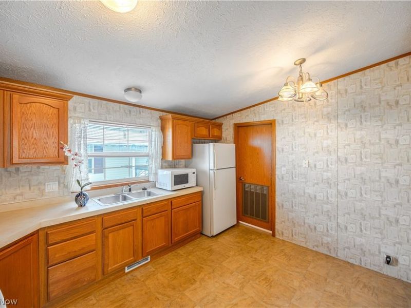 2700 Brookpark Road , Unit 101, Cleveland, OH 44134 Photo 8