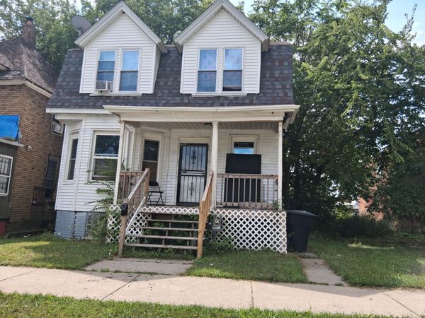 5115 Seyburn Street, Detroit, MI 48213