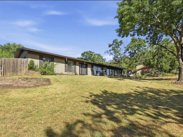 2600 Oakhaven DR, Austin, TX 78704