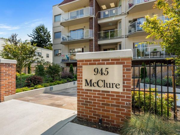 945 McClure St , Unit #203, Victoria, BC V8V 3E8