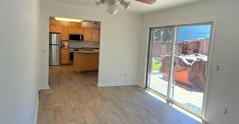 940 Patricia Lane, South Lake Tahoe, CA 96150 Photo