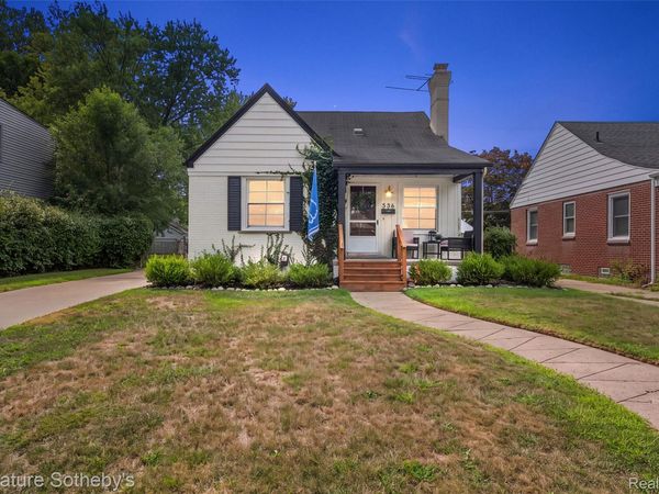 536 S Marias Avenue, Clawson, Mi 48017