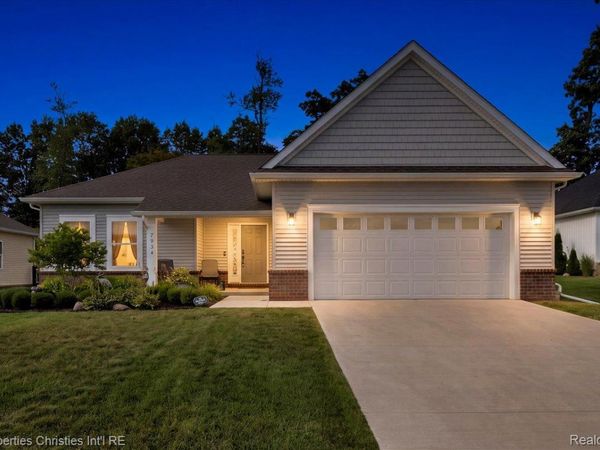 7934 Jordan Drive, Waterford Township, Mi 48327