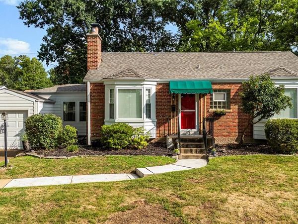 659 Deerhurst Drive , St Louis, MO 63119