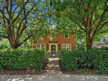 1001 W Peace Street, Raleigh, NC 27605