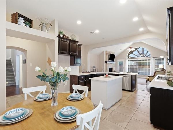 1124 Wilson Drive, Lantana, TX 76226