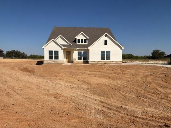313 Johnny Boy Way, Springtown, TX 76082
