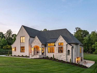 111 Waterton Drive, Lynchburg, VA 24503
