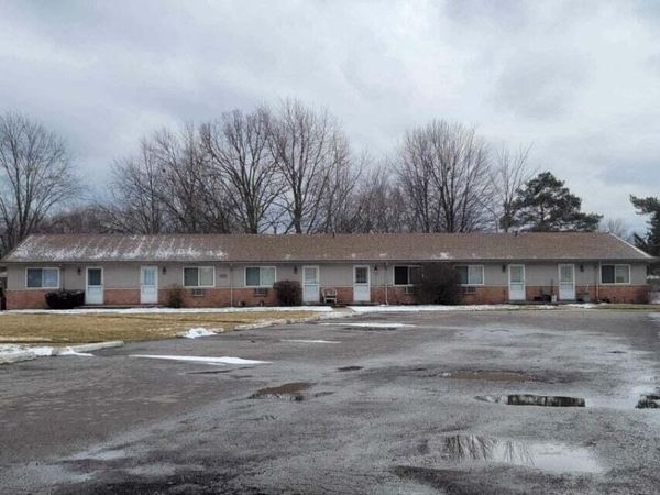 22720 Stair Drive, Unit 12, Clinton Twp, MI 48036